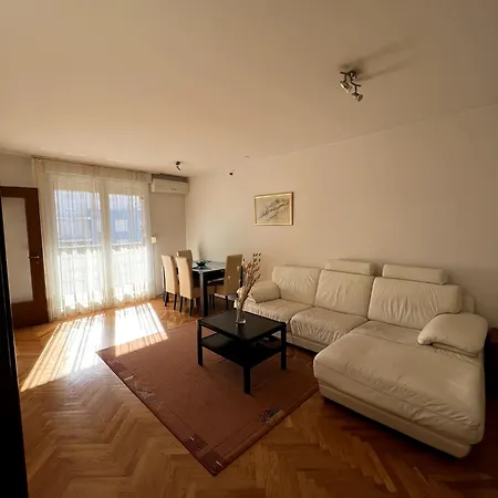 La Luna Apartament